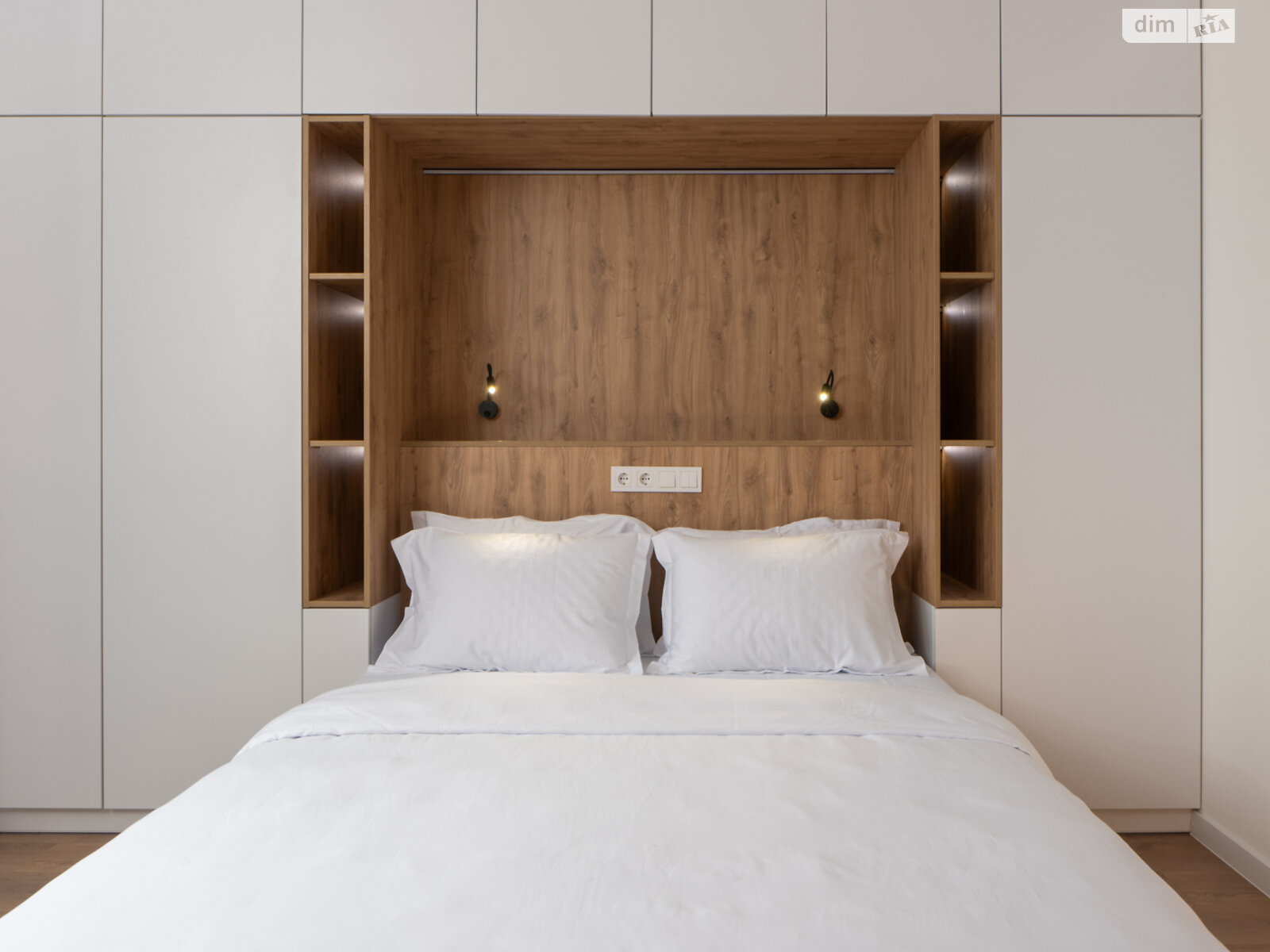 однокомнатная квартира в Киеве, район Демеевка, на ул. Козацкая 11 в аренду на короткий срок посуточно фото 1 однокомнатная квартира в Киеве, район Демеевка, на ул. Козацкая 11 в аренду на короткий срок посуточно фото 1