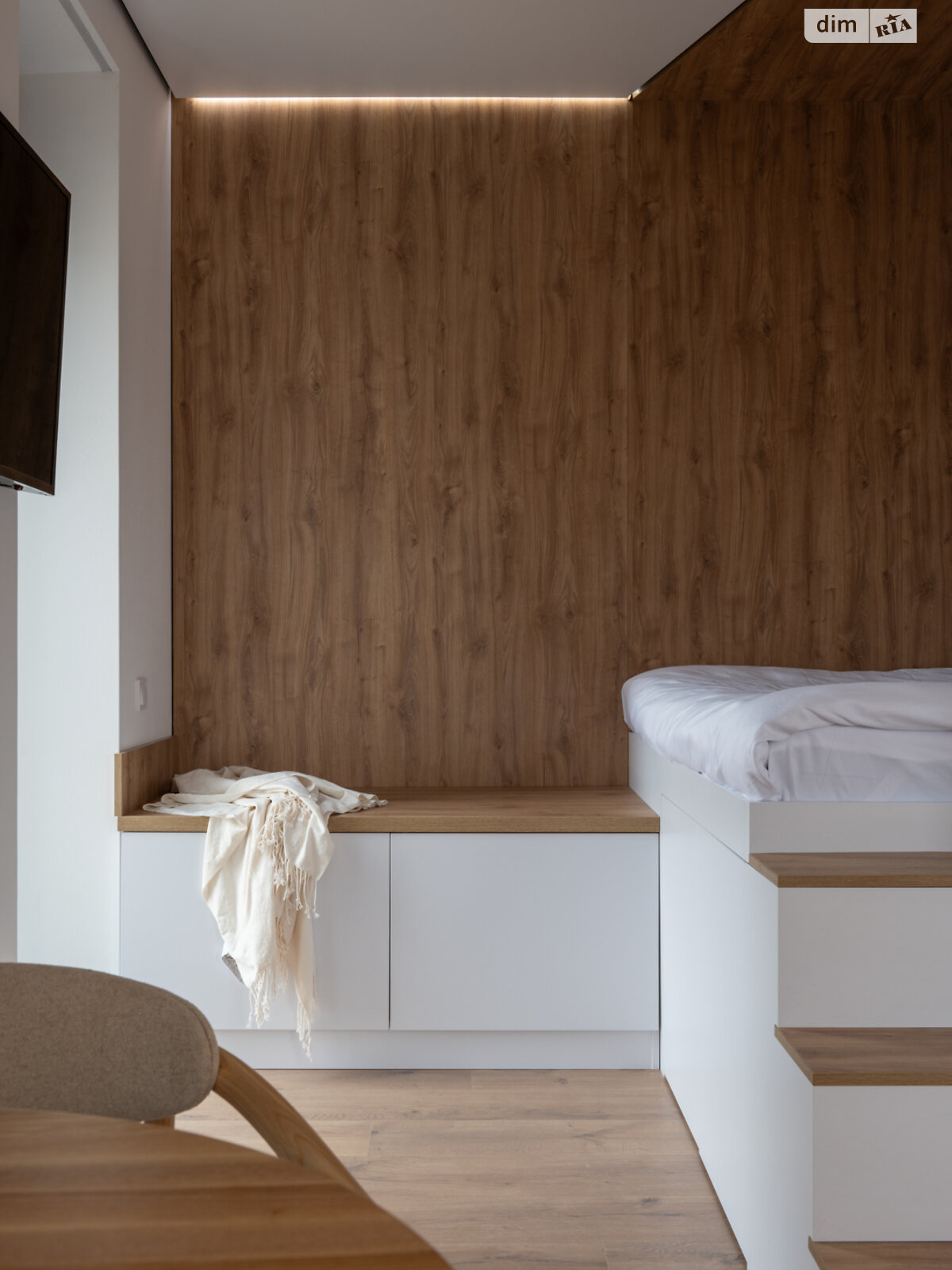 однокомнатная квартира в Киеве, район Демеевка, на ул. Козацкая 11 в аренду на короткий срок посуточно фото 1 однокомнатная квартира в Киеве, район Демеевка, на ул. Козацкая 11 в аренду на короткий срок посуточно фото 1