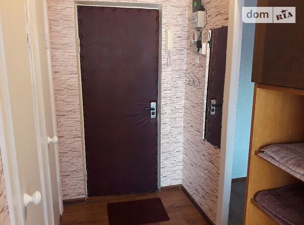 однокімнатна квартира в Києві, район Дніпровський, на вул. Андрія Малишка 15 в оренду на короткий термін подобово фото 1 однокімнатна квартира в Києві, район Дніпровський, на вул. Андрія Малишка 15 в оренду на короткий термін подобово фото 1