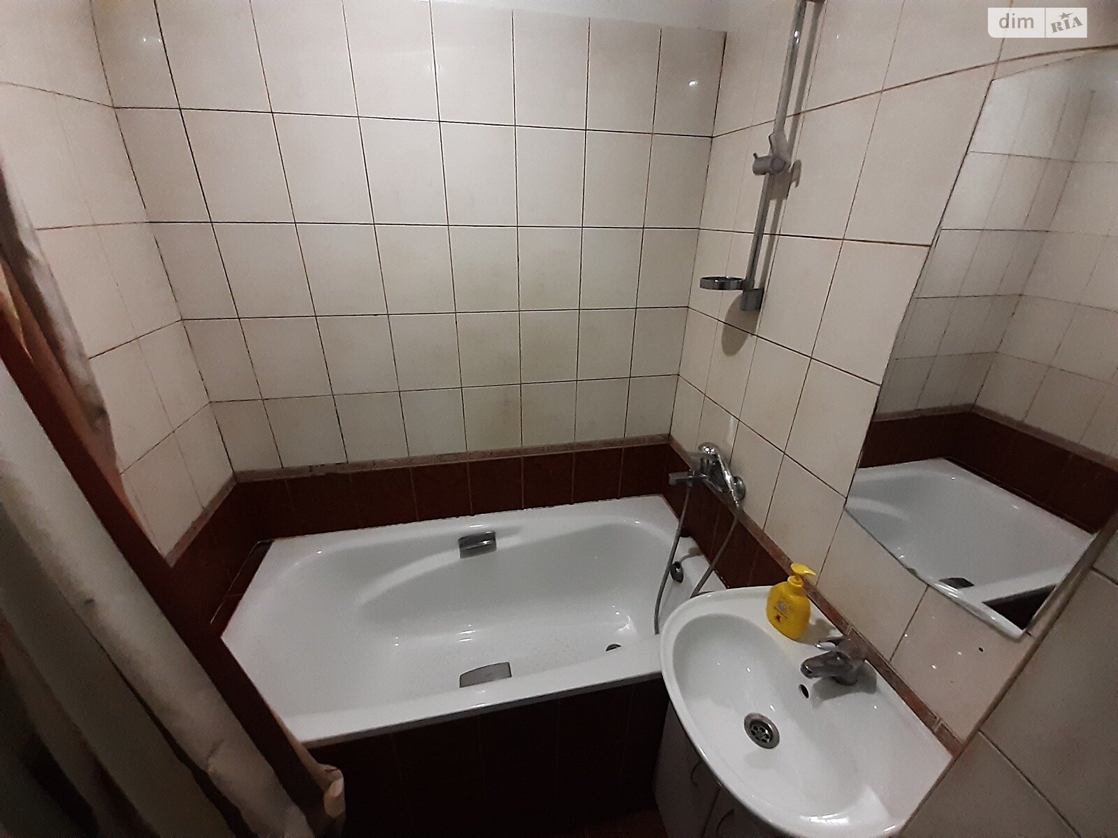 однокімнатна квартира в Києві, на бул. Лесі Українки 11 в оренду на короткий термін подобово фото 1 однокімнатна квартира в Києві, на бул. Лесі Українки 11 в оренду на короткий термін подобово фото 1