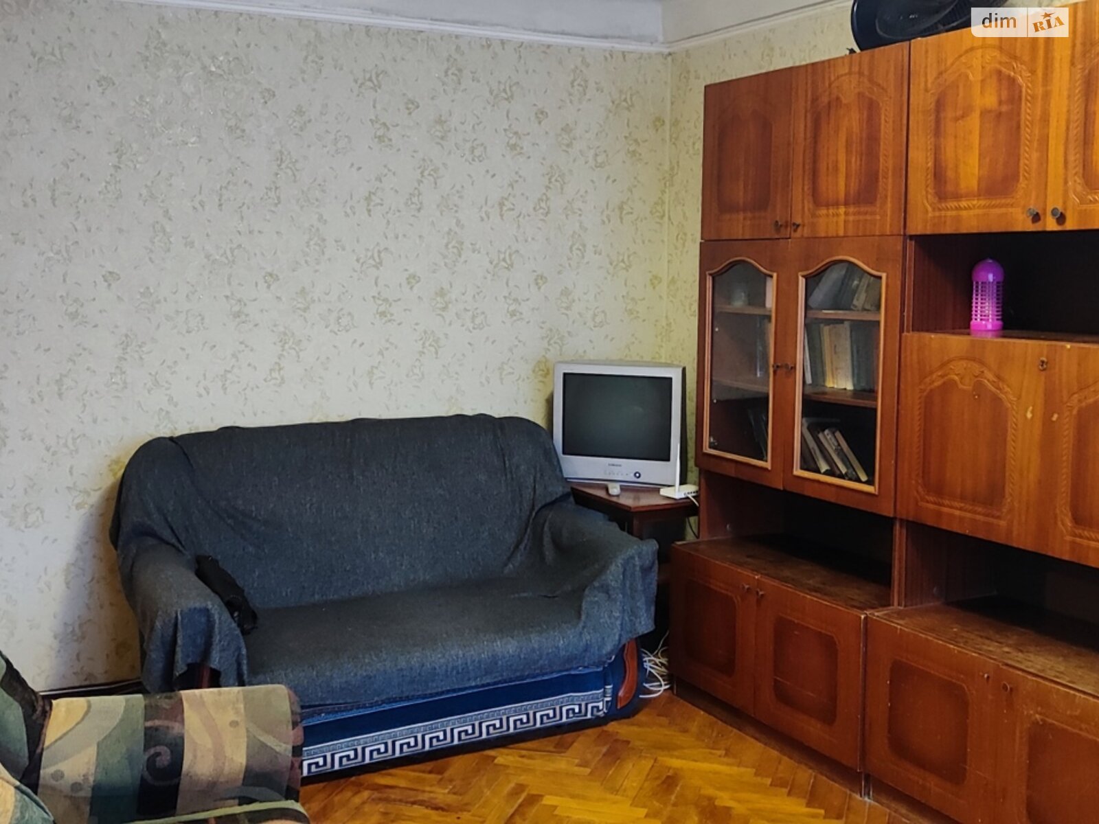 однокомнатная квартира в Киеве, на ул. Виктора Ярмолы 28/32 в аренду на короткий срок посуточно фото 1