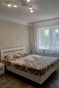 однокомнатная квартира в Киеве, район Деснянский, на ул. Ореста Левицкого 8 в аренду на короткий срок посуточно фото 2