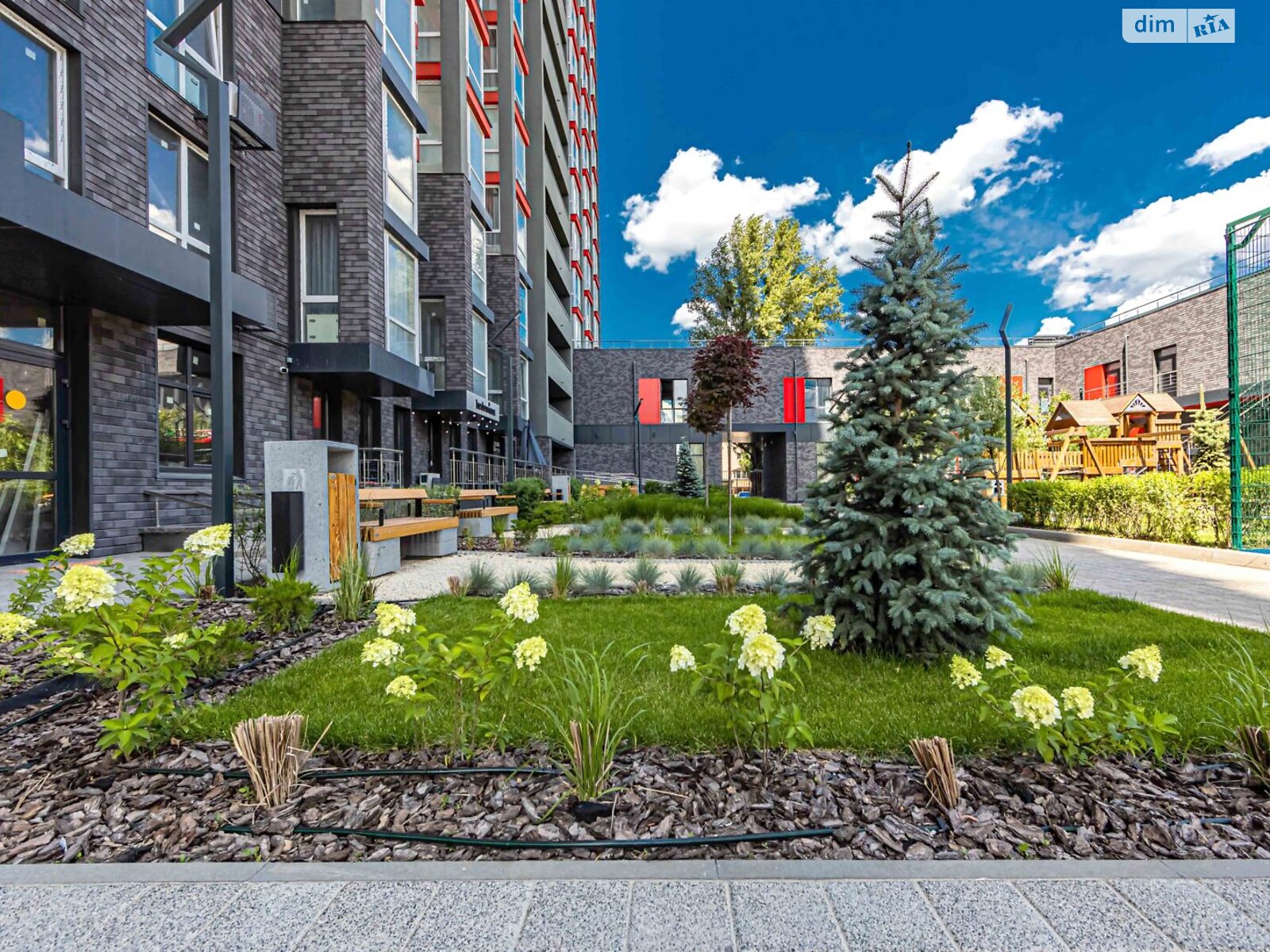 двокімнатна квартира в Києві, район Новобіличі, на вул. Олега Мудрака 1Б корпус 2 в оренду на короткий термін подобово фото 1