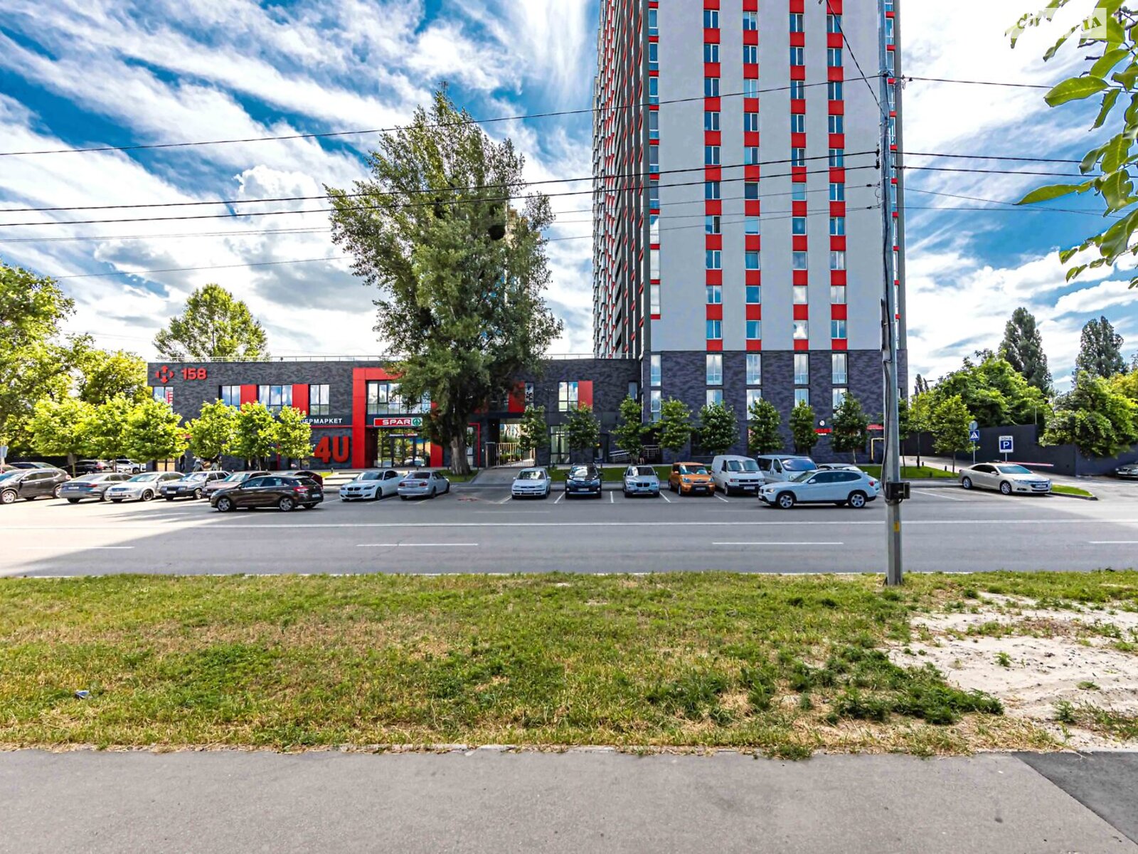 двокімнатна квартира в Києві, район Новобіличі, на вул. Олега Мудрака 1Б корпус 2 в оренду на короткий термін подобово фото 1