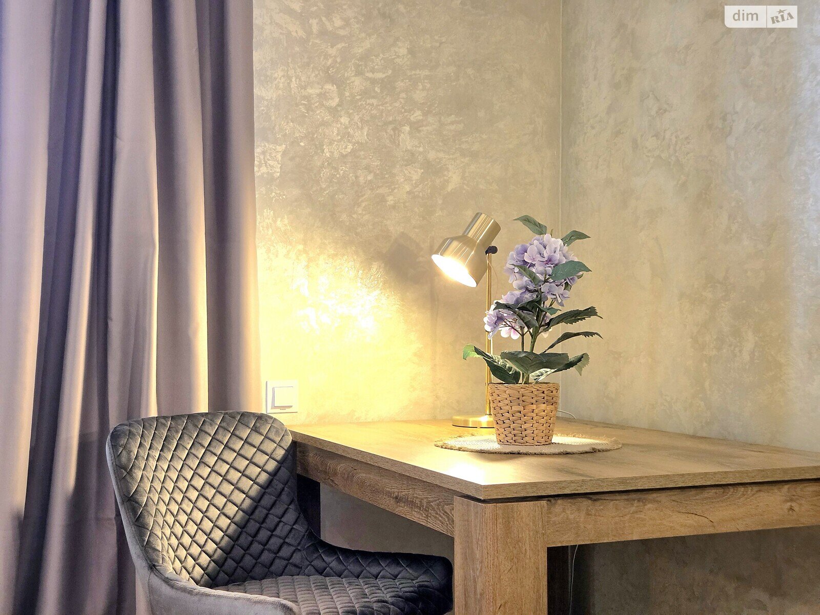 однокімнатна квартира в Києві, район undefined, на вул. Левка Лук’яненка 13А в оренду на короткий термін подобово фото 1