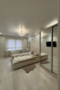 однокомнатная квартира в Киеве, район Дарницкий, на ул. Бориса Гмыри 14Б, кв. 318 в аренду на короткий срок посуточно фото 2 однокомнатная квартира в Киеве, район Дарницкий, на ул. Бориса Гмыри 14Б, кв. 318 в аренду на короткий срок посуточно фото 2