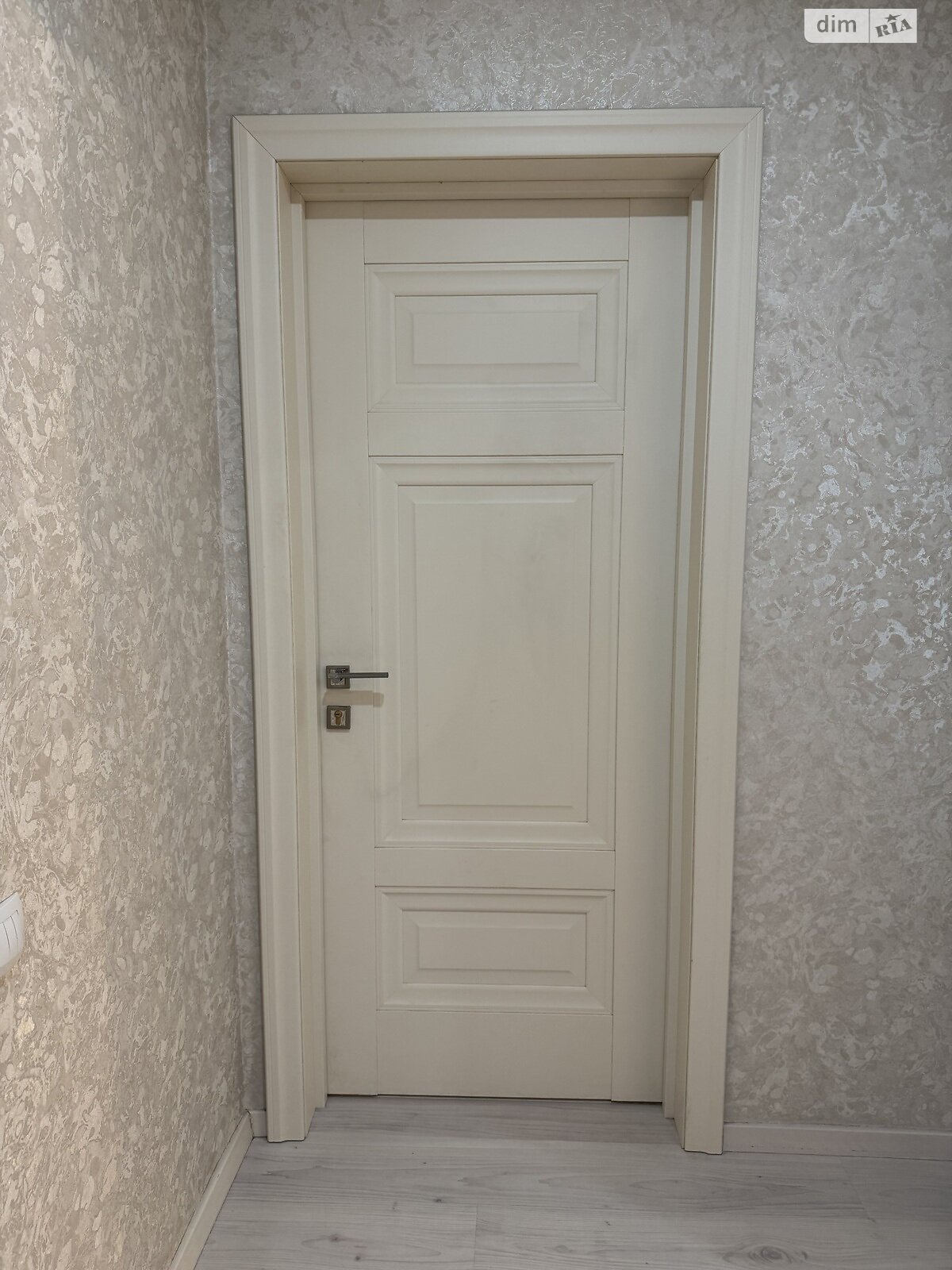 однокомнатная квартира в Киеве, район Дарницкий, на ул. Бориса Гмыри 14Б, кв. 318 в аренду на короткий срок посуточно фото 1 однокомнатная квартира в Киеве, район Дарницкий, на ул. Бориса Гмыри 14Б, кв. 318 в аренду на короткий срок посуточно фото 1