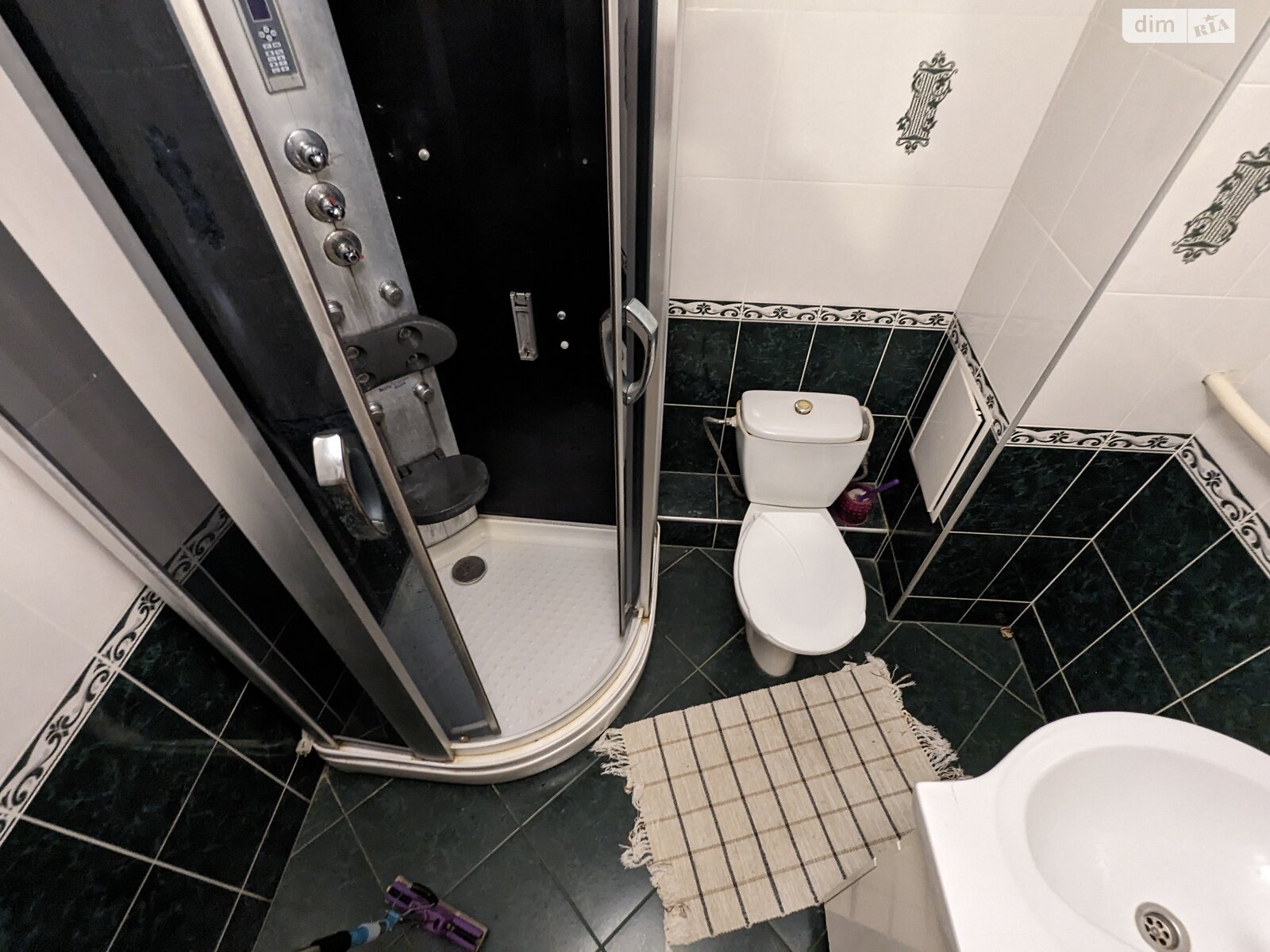 однокімнатна квартира в Києві, район Печерськ, на вул. Рибальська 8 в оренду на короткий термін подобово фото 1 однокімнатна квартира в Києві, район Печерськ, на вул. Рибальська 8 в оренду на короткий термін подобово фото 1