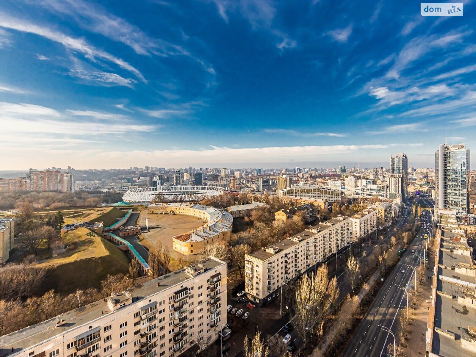 двокімнатна квартира в Києві, район Печерськ, на бул. Лесі Українки в оренду на короткий термін подобово фото 1 двокімнатна квартира в Києві, район Печерськ, на бул. Лесі Українки в оренду на короткий термін подобово фото 1