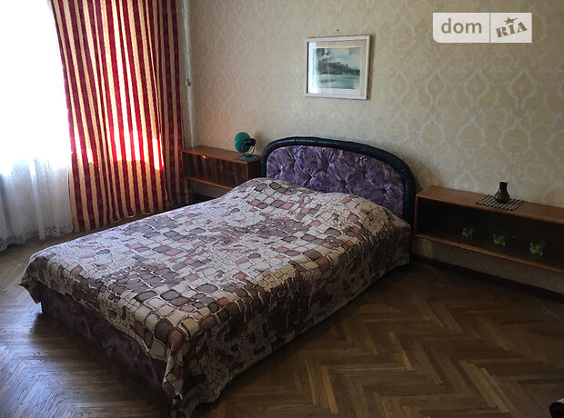 однокімнатна квартира в Києві, район Печерськ, на бул. Лесі Українки в оренду на короткий термін подобово фото 1 однокімнатна квартира в Києві, район Печерськ, на бул. Лесі Українки в оренду на короткий термін подобово фото 1