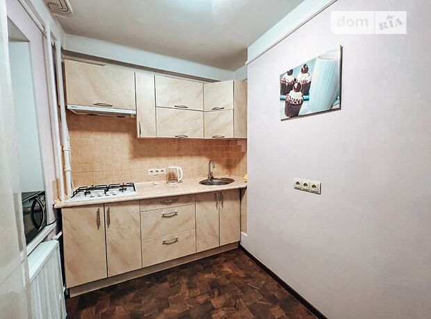 двокімнатна квартира в Києві, район Печерськ, на бул. Лесі Українки 5 в оренду на короткий термін подобово фото 1 двокімнатна квартира в Києві, район Печерськ, на бул. Лесі Українки 5 в оренду на короткий термін подобово фото 1