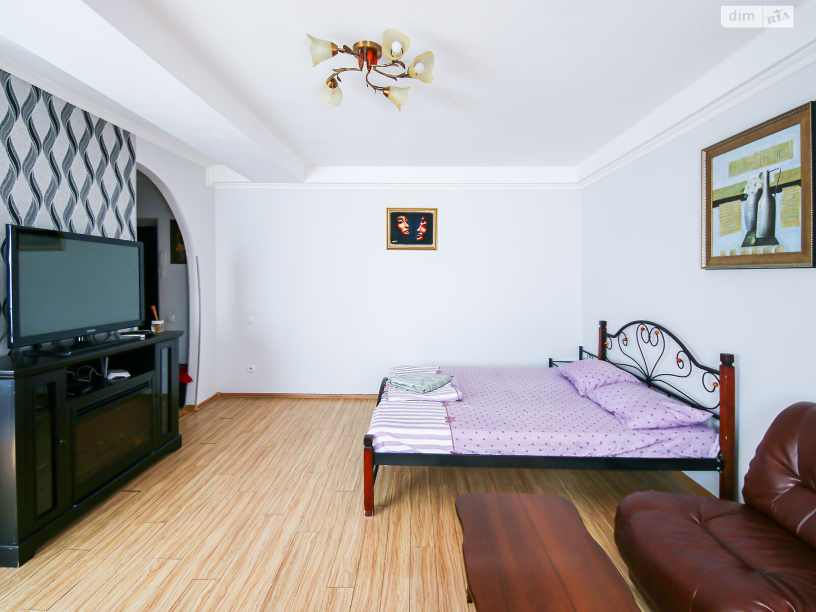 однокімнатна квартира в Києві, район Печерськ, на бул. Лесі Українки 5 в оренду на короткий термін подобово фото 1 однокімнатна квартира в Києві, район Печерськ, на бул. Лесі Українки 5 в оренду на короткий термін подобово фото 1