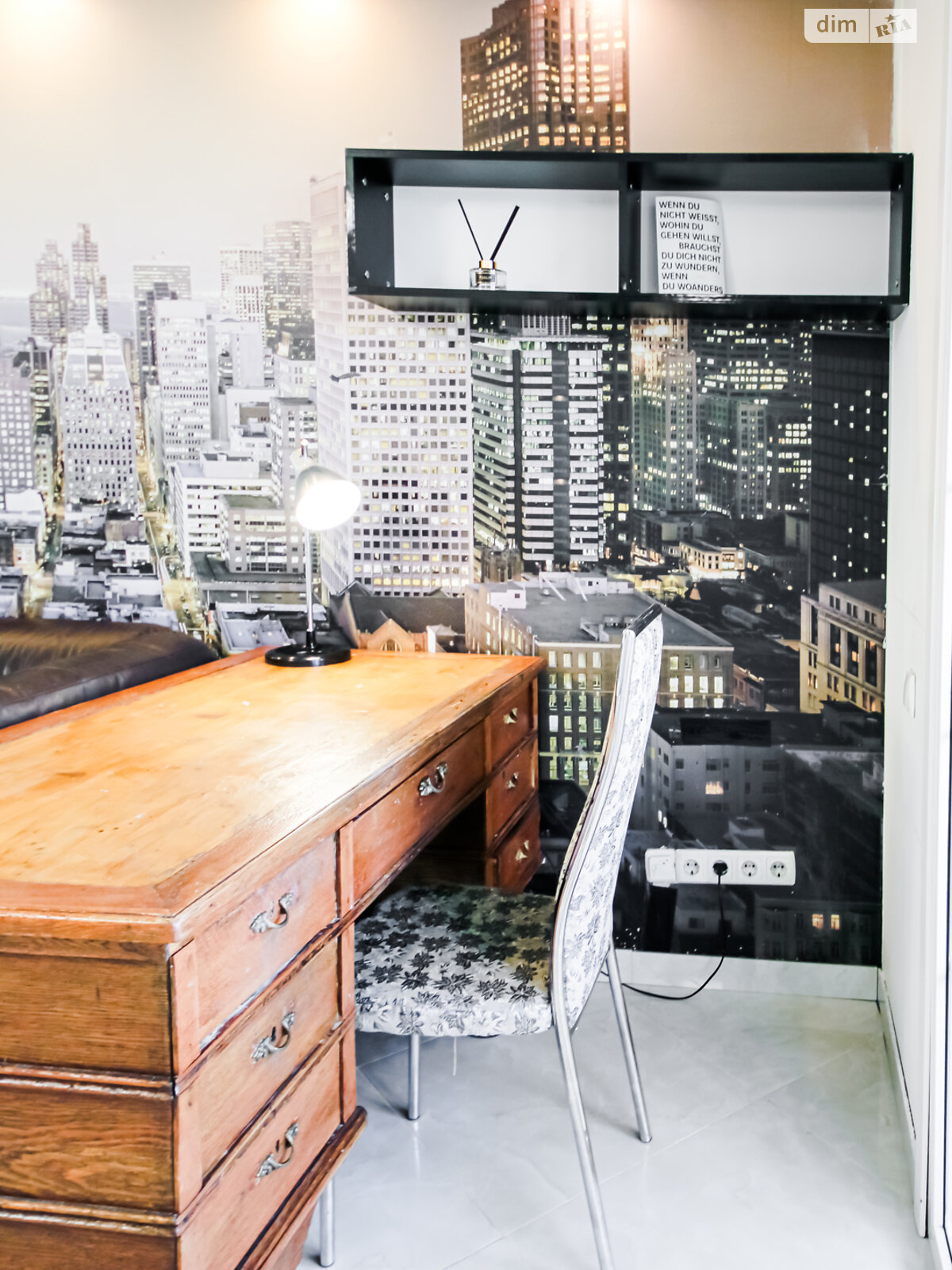 однокімнатна квартира в Києві, район Печерськ, на бул. Лесі Українки 19 в оренду на короткий термін подобово фото 1