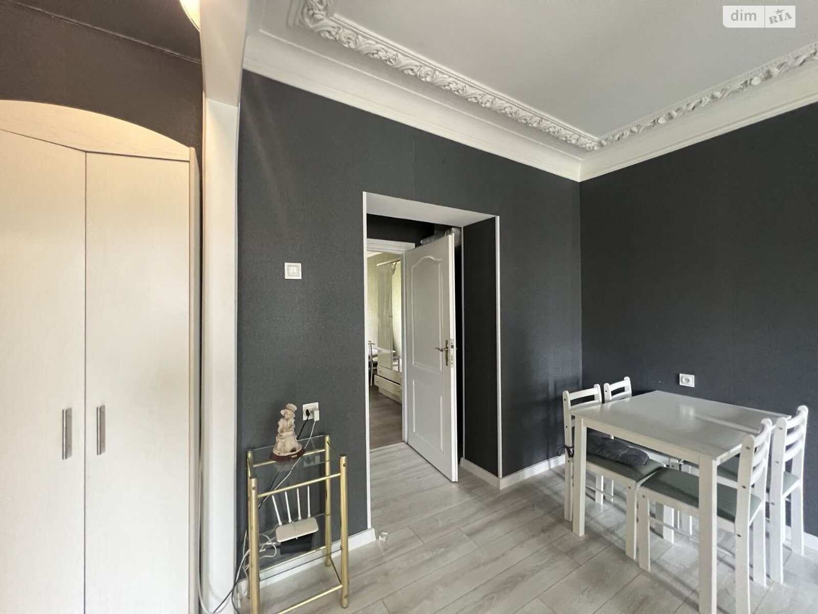 двухкомнатная квартира в Киеве, район Печерск, на спуск Печерский 15 в аренду на короткий срок посуточно фото 1 двухкомнатная квартира в Киеве, район Печерск, на спуск Печерский 15 в аренду на короткий срок посуточно фото 1