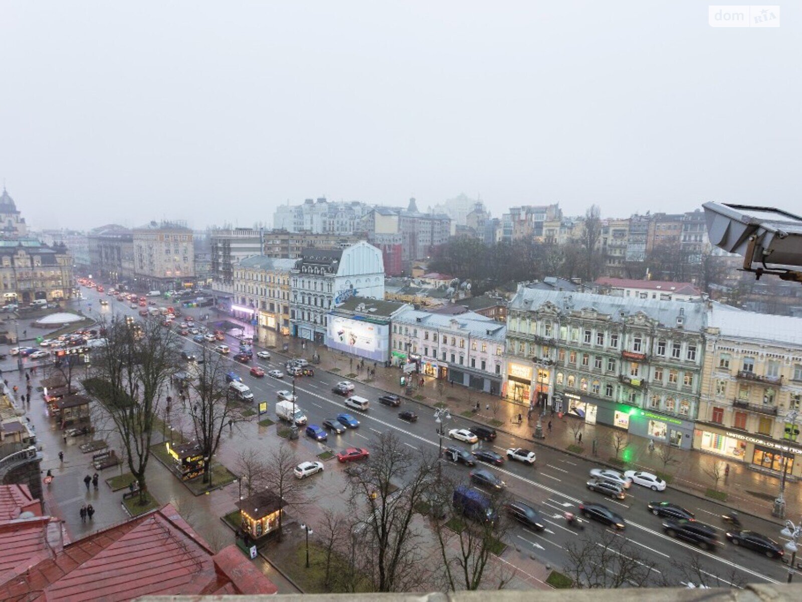 двокімнатна квартира в Києві, район Центр, на вул. Хрещатик 27 в оренду на короткий термін подобово фото 1