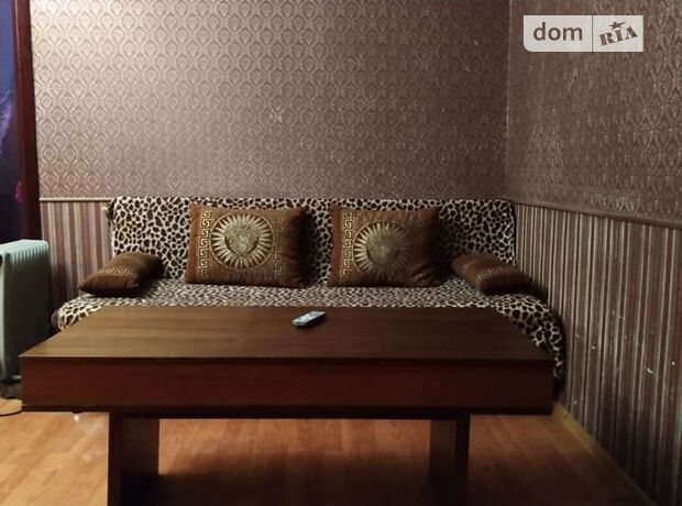 двокімнатна квартира в Києві, район Печерський, на бул. Лесі Українки 20 в оренду на короткий термін подобово фото 1 двокімнатна квартира в Києві, район Печерський, на бул. Лесі Українки 20 в оренду на короткий термін подобово фото 1