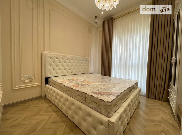 двухкомнатная квартира в Киеве, район Печерский, на ул. Саксаганского 7 в аренду на короткий срок посуточно фото 1 двухкомнатная квартира в Киеве, район Печерский, на ул. Саксаганского 7 в аренду на короткий срок посуточно фото 1