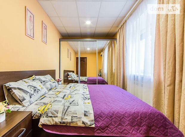трехкомнатная квартира в Киеве, район Печерский, на бул. Леси Украинки 10 в аренду на короткий срок посуточно фото 1 трехкомнатная квартира в Киеве, район Печерский, на бул. Леси Украинки 10 в аренду на короткий срок посуточно фото 1
