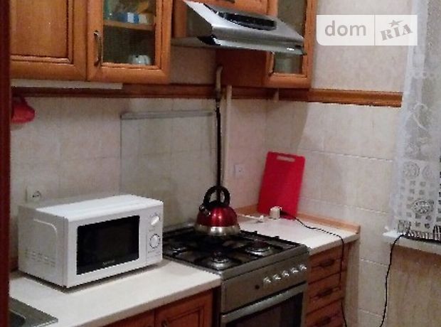 трехкомнатная квартира в Киеве, район Подольский, на ул. Маршала Гречко 11а в аренду на короткий срок посуточно фото 1 трехкомнатная квартира в Киеве, район Подольский, на ул. Маршала Гречко 11а в аренду на короткий срок посуточно фото 1
