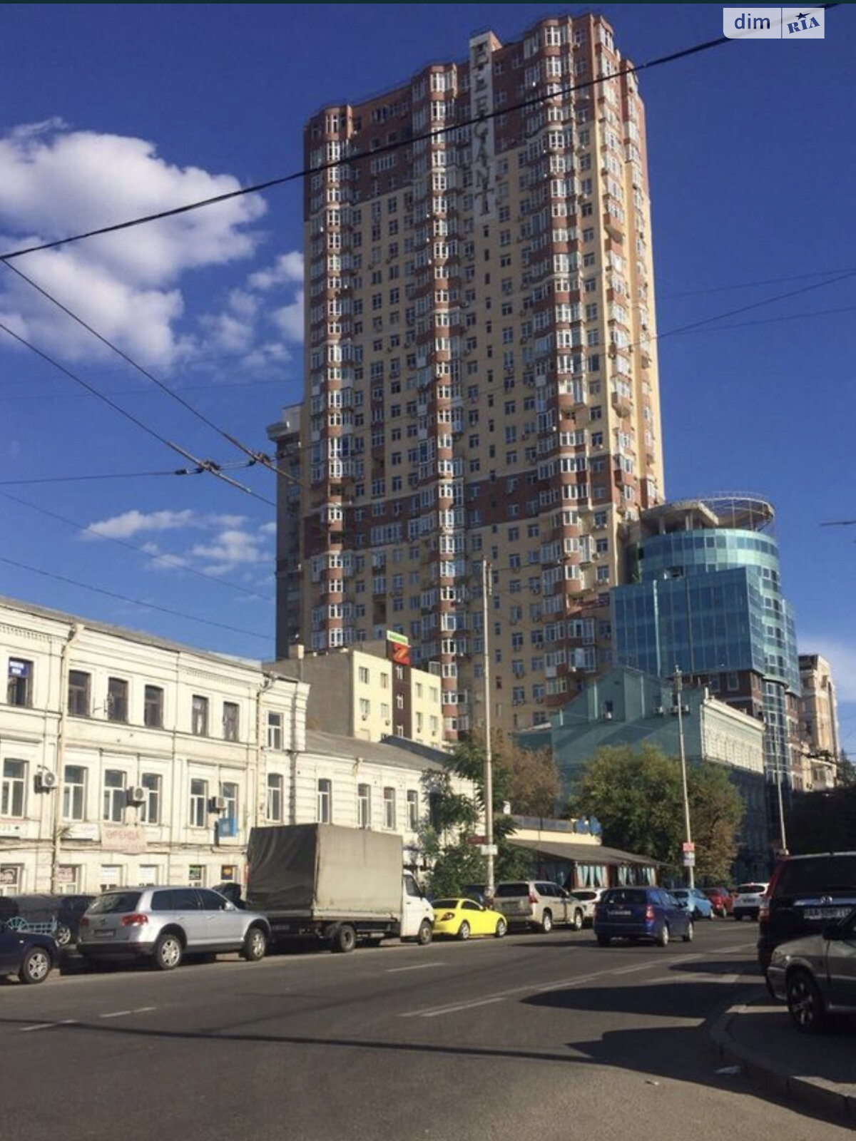 двухкомнатная квартира в Киеве, район Шевченковский, на ул. Жилянская 118 в аренду на короткий срок посуточно фото 1