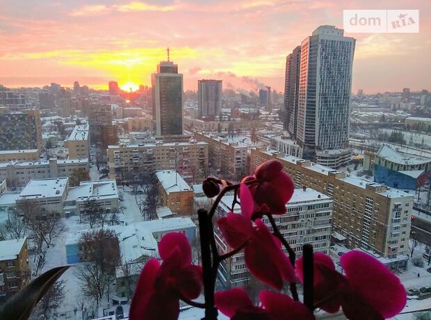 двухкомнатная квартира в Киеве, район Шевченковский, на ул. Шолуденко 1а в аренду на короткий срок посуточно фото 1 двухкомнатная квартира в Киеве, район Шевченковский, на ул. Шолуденко 1а в аренду на короткий срок посуточно фото 1