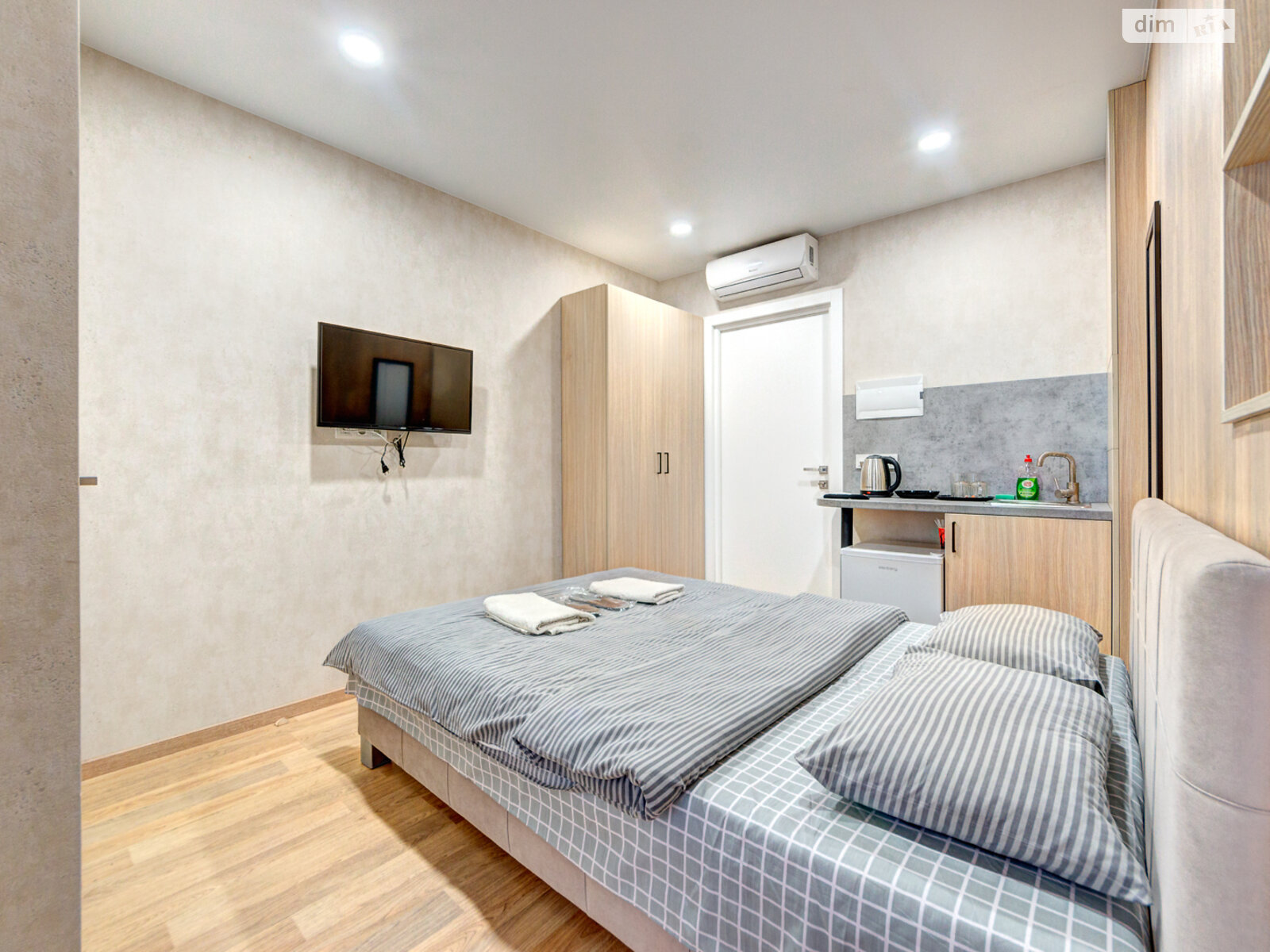 однокомнатная квартира в Киеве, район Шулявка, на просп. Берестейский 1 в аренду на короткий срок посуточно фото 1