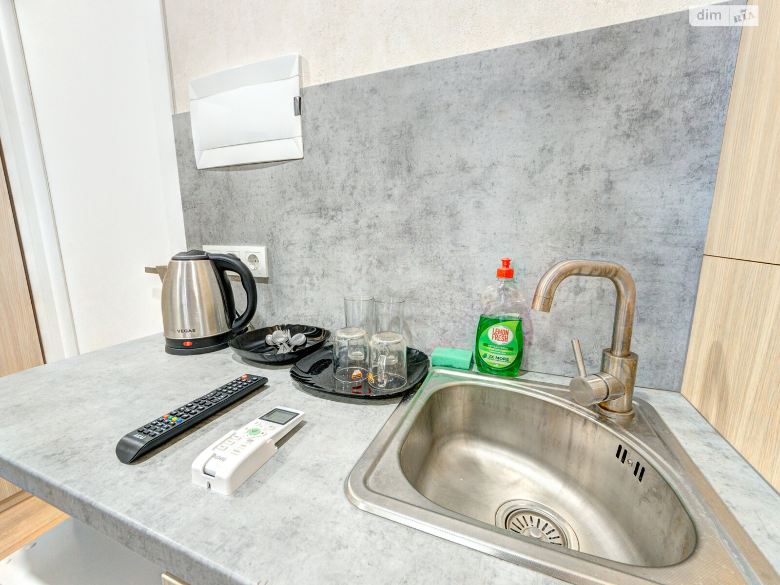 однокомнатная квартира в Киеве, район Шулявка, на просп. Берестейский 1 в аренду на короткий срок посуточно фото 1