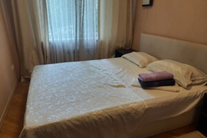 двокімнатна квартира в Києві, район Солом’янський, на вул. Академіка Шалімова 13А в оренду на короткий термін подобово фото 2