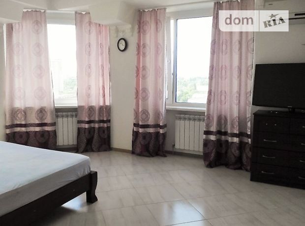 Аренда посуточная квартиры, 3 ком., Киев, р‑н. Соломенский, ст.м. Политехнический институт, Борщаговская улица, дом 206 Аренда посуточная квартиры, 3 ком., Киев, р‑н. Соломенский, ст.м. Политехнический институт, Борщаговская улица, дом 206