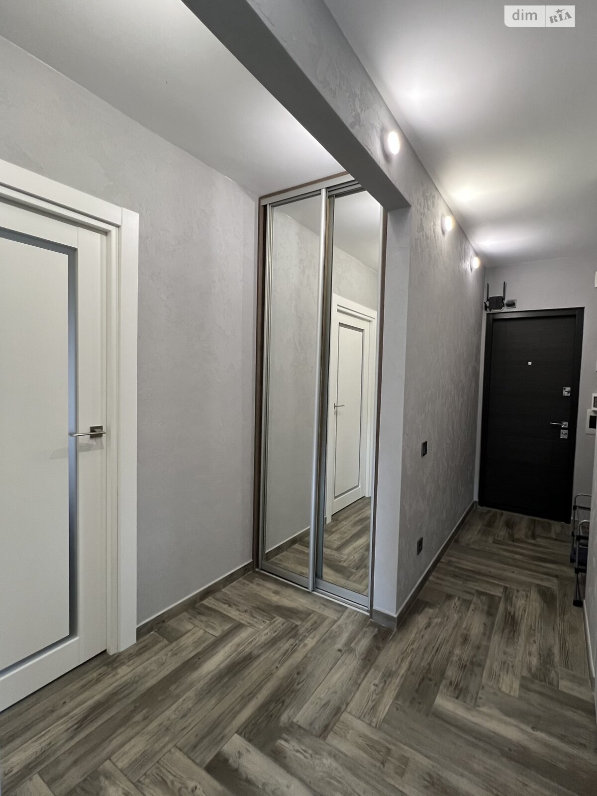 двухкомнатная квартира в Киеве, район Соломянка, на ул. Митрополита Василия Липковского 3 в аренду на короткий срок посуточно фото 1