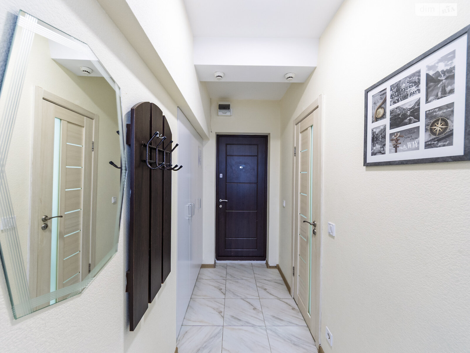 однокімнатна квартира в Києві, район Солом’янський, на вул. Машинобудівна 41 в оренду на короткий термін подобово фото 1 однокімнатна квартира в Києві, район Солом’янський, на вул. Машинобудівна 41 в оренду на короткий термін подобово фото 1