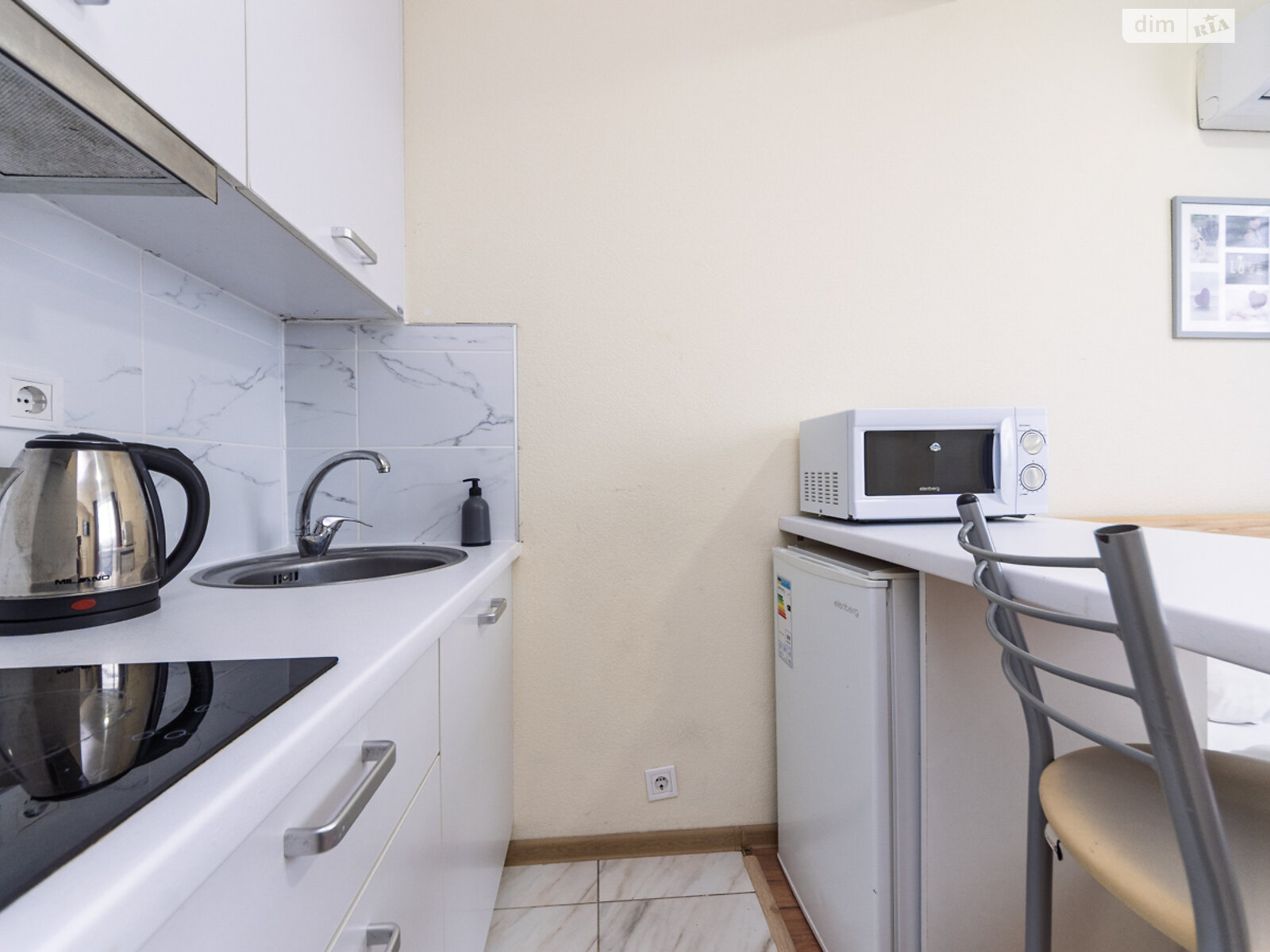 однокімнатна квартира в Києві, район Солом’янський, на вул. Машинобудівна 41 в оренду на короткий термін подобово фото 1 однокімнатна квартира в Києві, район Солом’янський, на вул. Машинобудівна 41 в оренду на короткий термін подобово фото 1