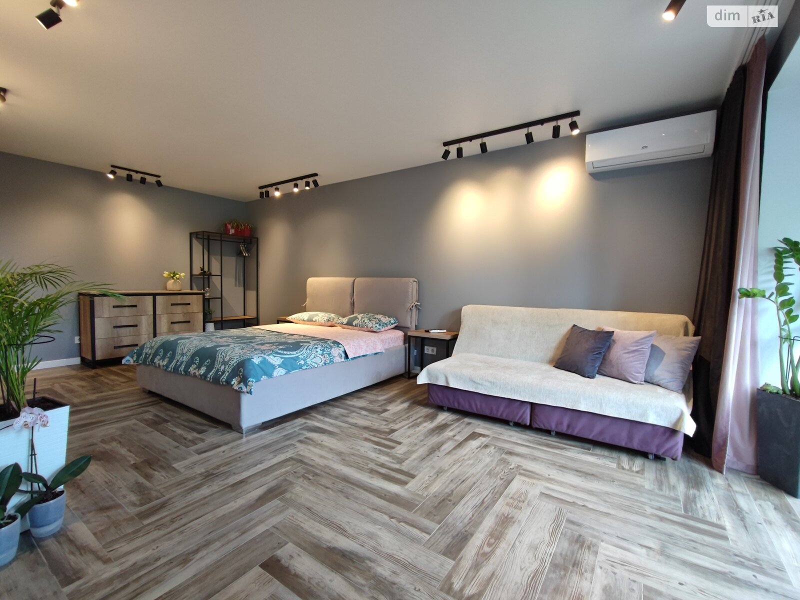 однокомнатная квартира в Киеве, район Соломянка, на ул. Митрополита Василия Липковского 17 в аренду на короткий срок посуточно фото 1