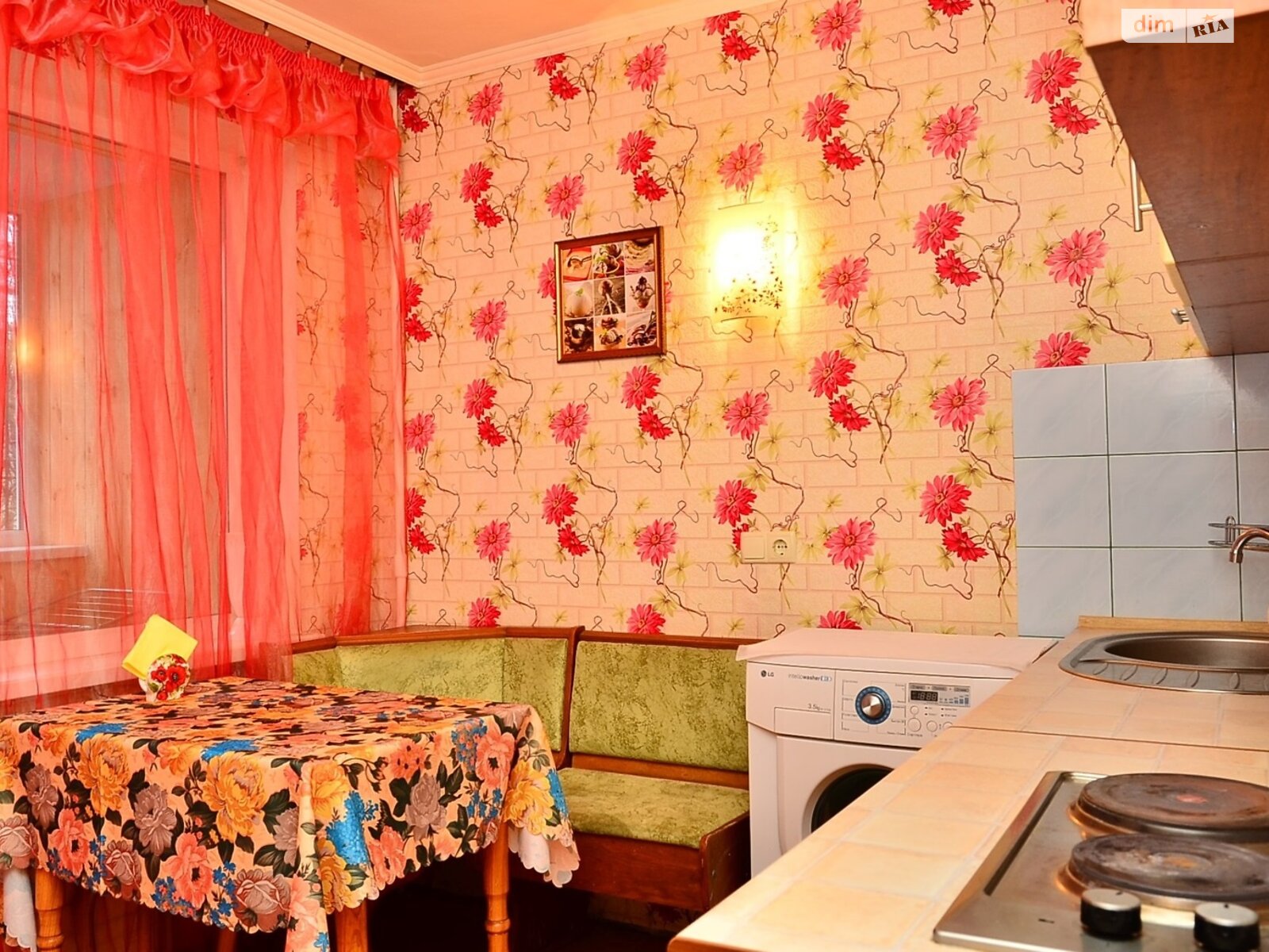 однокімнатна квартира в Києві, район Солом’янка, на вул. Митрополита Василя Липківського 30 в оренду на короткий термін подобово фото 1