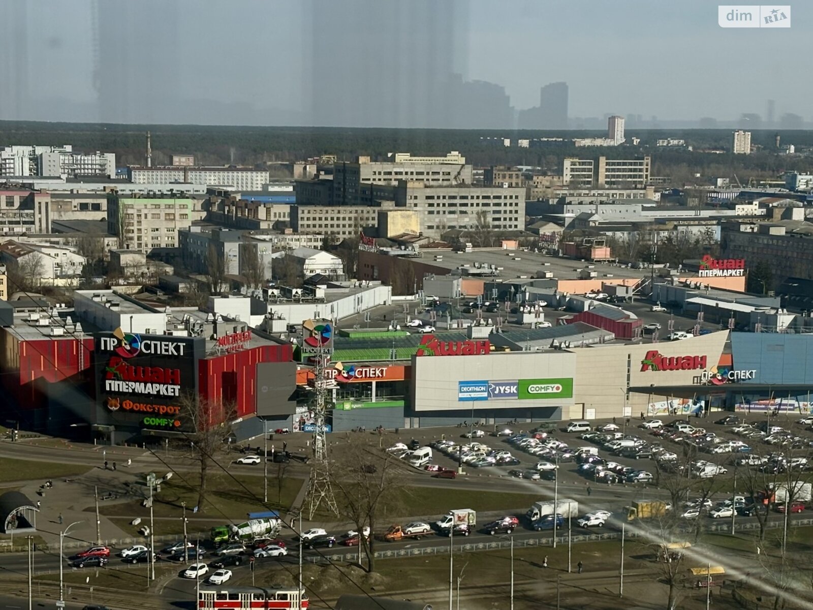 однокімнатна квартира в Києві, район Соцмісто, на вул. Юрія Поправки 4-39А в оренду на короткий термін подобово фото 1 однокімнатна квартира в Києві, район Соцмісто, на вул. Юрія Поправки 4-39А в оренду на короткий термін подобово фото 1