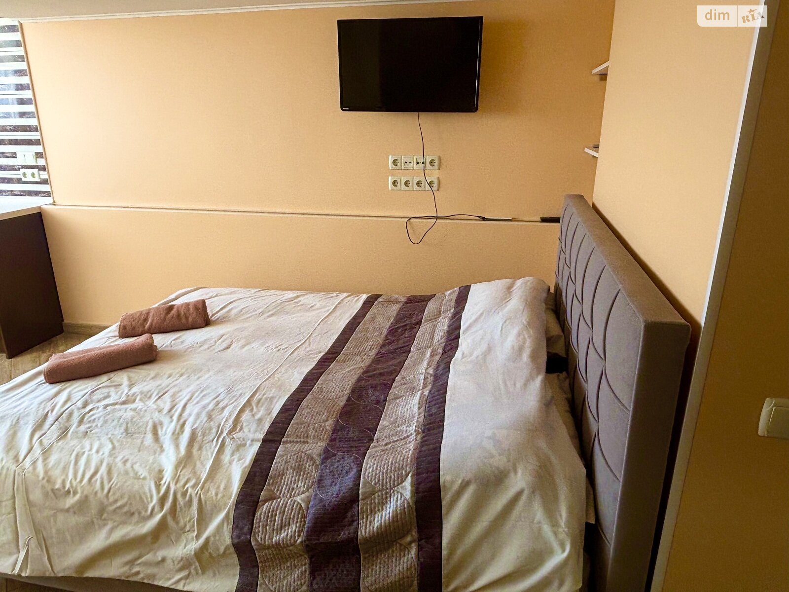 однокімнатна квартира в Києві, район Соцмісто, на вул. Юрія Поправки 4-39А в оренду на короткий термін подобово фото 1 однокімнатна квартира в Києві, район Соцмісто, на вул. Юрія Поправки 4-39А в оренду на короткий термін подобово фото 1