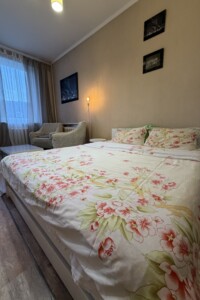 однокімнатна квартира в Києві, район Старий Київ, на вул. Золотоворітська 2А в оренду на короткий термін подобово фото 2