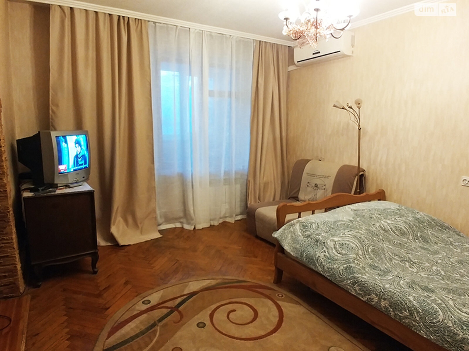 однокімнатна квартира в Києві, район Святошин, на просп. Берестейський 91 в оренду на короткий термін подобово фото 1 однокімнатна квартира в Києві, район Святошин, на просп. Берестейський 91 в оренду на короткий термін подобово фото 1