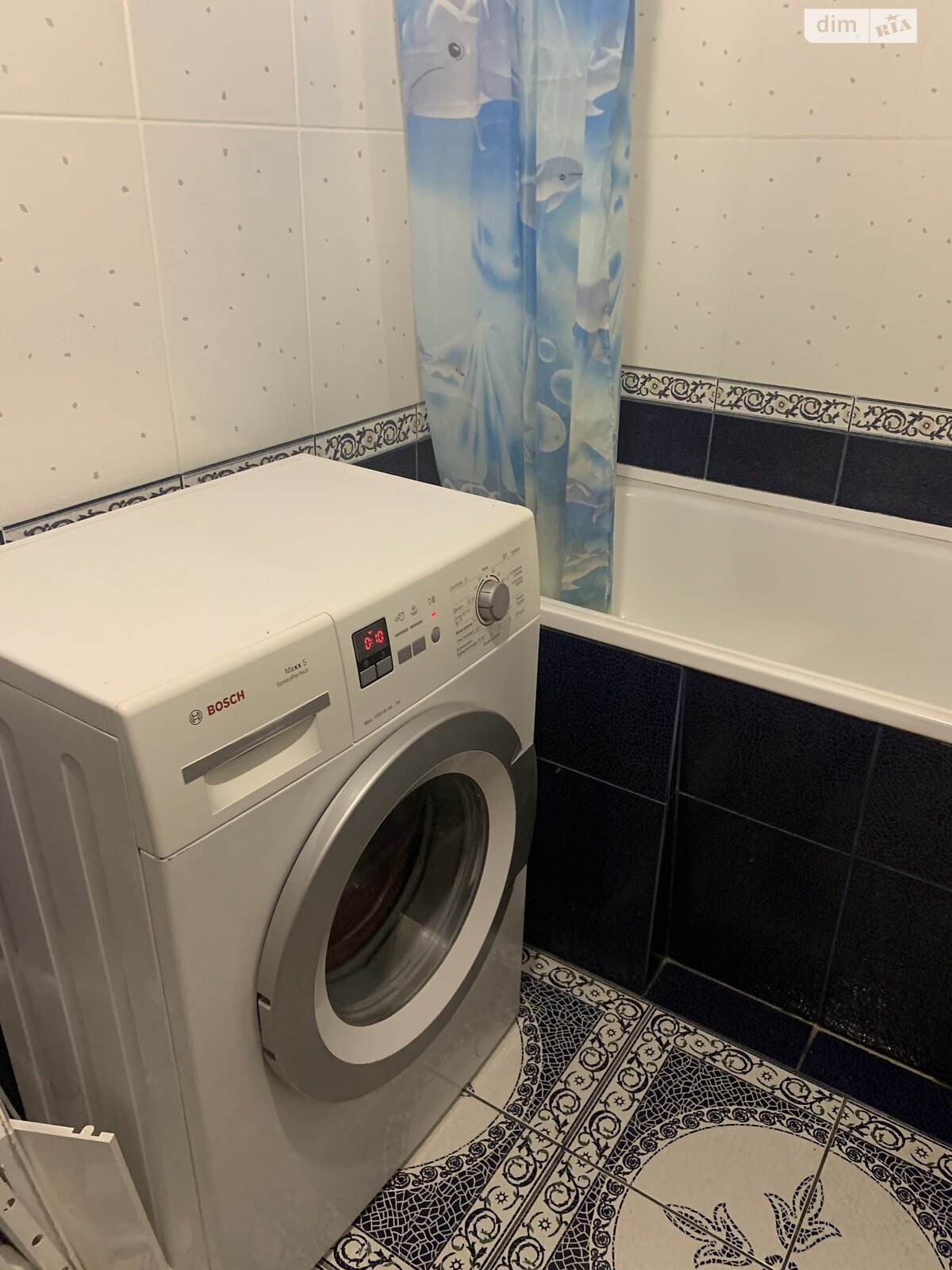 однокімнатна квартира в Києві, район Деснянський, на вул. Олександри Екстер 12 в оренду на короткий термін подобово фото 1