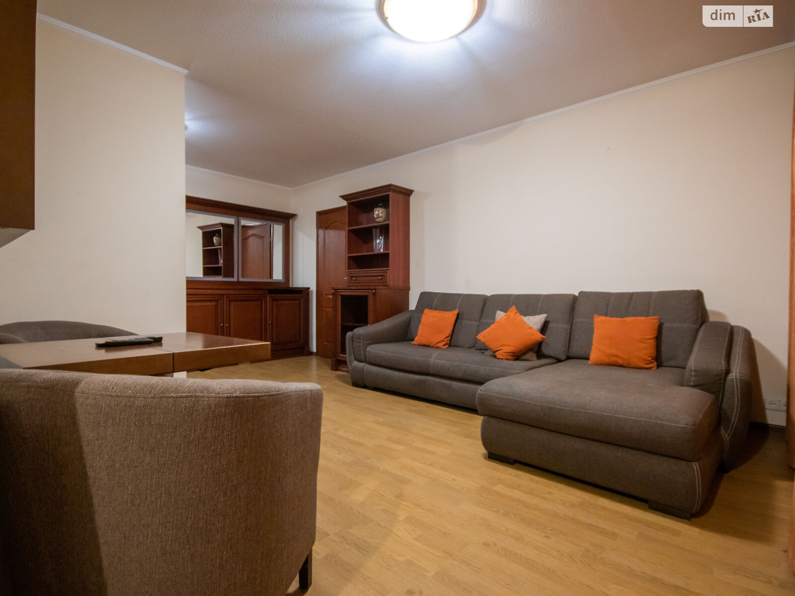 двухкомнатная квартира в Киеве, район Центр, на ул. Малая Житомирская 10 в аренду на короткий срок посуточно фото 1 двухкомнатная квартира в Киеве, район Центр, на ул. Малая Житомирская 10 в аренду на короткий срок посуточно фото 1