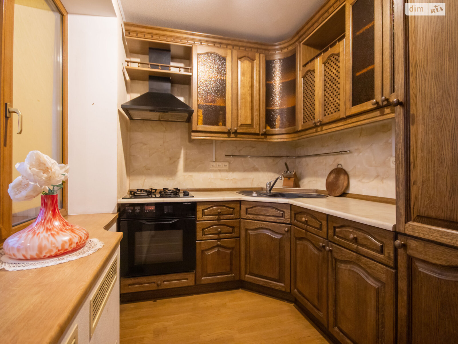 двухкомнатная квартира в Киеве, район Центр, на ул. Малая Житомирская 10 в аренду на короткий срок посуточно фото 1 двухкомнатная квартира в Киеве, район Центр, на ул. Малая Житомирская 10 в аренду на короткий срок посуточно фото 1