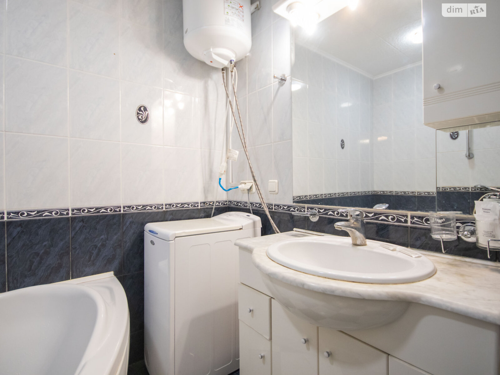 двухкомнатная квартира в Киеве, район Центр, на ул. Малая Житомирская 10 в аренду на короткий срок посуточно фото 1 двухкомнатная квартира в Киеве, район Центр, на ул. Малая Житомирская 10 в аренду на короткий срок посуточно фото 1