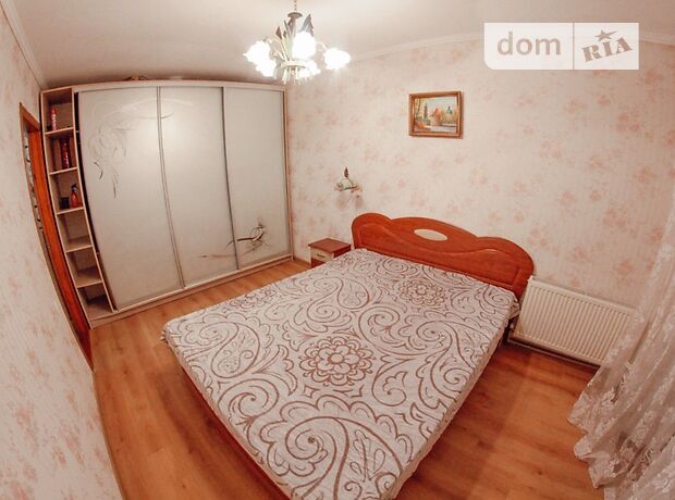 однокомнатная квартира в Кировограде, район Крепостной, на Крепостная 21, в аренду на короткий срок посуточно фото 1 однокомнатная квартира в Кировограде, район Крепостной, на Крепостная 21, в аренду на короткий срок посуточно фото 1
