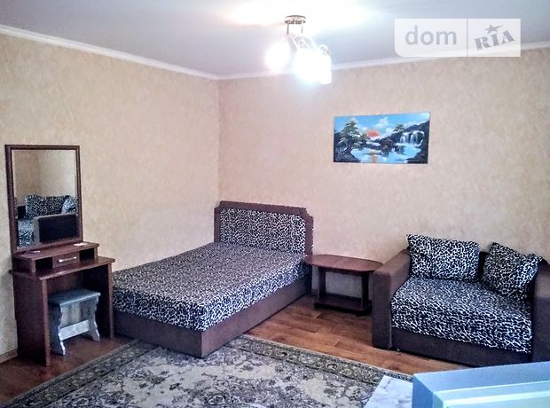 однокомнатная квартира в Кировограде, район ст. Автовокзал, в аренду на короткий срок посуточно фото 1 однокомнатная квартира в Кировограде, район ст. Автовокзал, в аренду на короткий срок посуточно фото 1