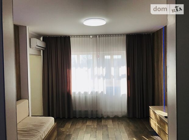 однокімнатна квартира в Кропивницькому, район Центр, на Архангельская в оренду на короткий термін подобово фото 1 однокімнатна квартира в Кропивницькому, район Центр, на Архангельская в оренду на короткий термін подобово фото 1