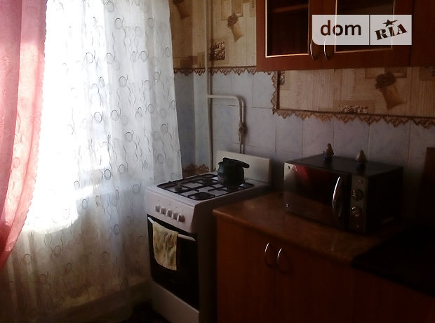 однокомнатная квартира в Конотопе, район Конотоп, на Бр Лузанов 49 в аренду на короткий срок посуточно фото 1 однокомнатная квартира в Конотопе, район Конотоп, на Бр Лузанов 49 в аренду на короткий срок посуточно фото 1