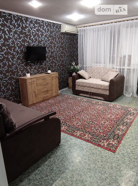 однокомнатная квартира в Краматорске, район Краматорск, на Паркова 33, кв. 22 в аренду на короткий срок посуточно фото 1 однокомнатная квартира в Краматорске, район Краматорск, на Паркова 33, кв. 22 в аренду на короткий срок посуточно фото 1