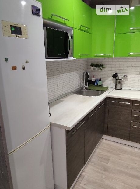 двухкомнатная квартира в Краматорске, район Соцгород, в аренду на короткий срок посуточно фото 1 двухкомнатная квартира в Краматорске, район Соцгород, в аренду на короткий срок посуточно фото 1