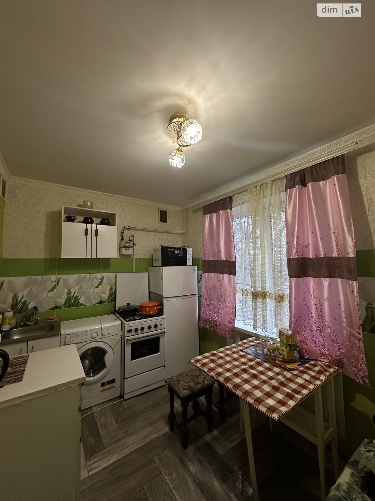 однокімнатна квартира в Кривому Розі, район Покровський, на вул. Кропивницького 95 в оренду на короткий термін подобово фото 1 однокімнатна квартира в Кривому Розі, район Покровський, на вул. Кропивницького 95 в оренду на короткий термін подобово фото 1