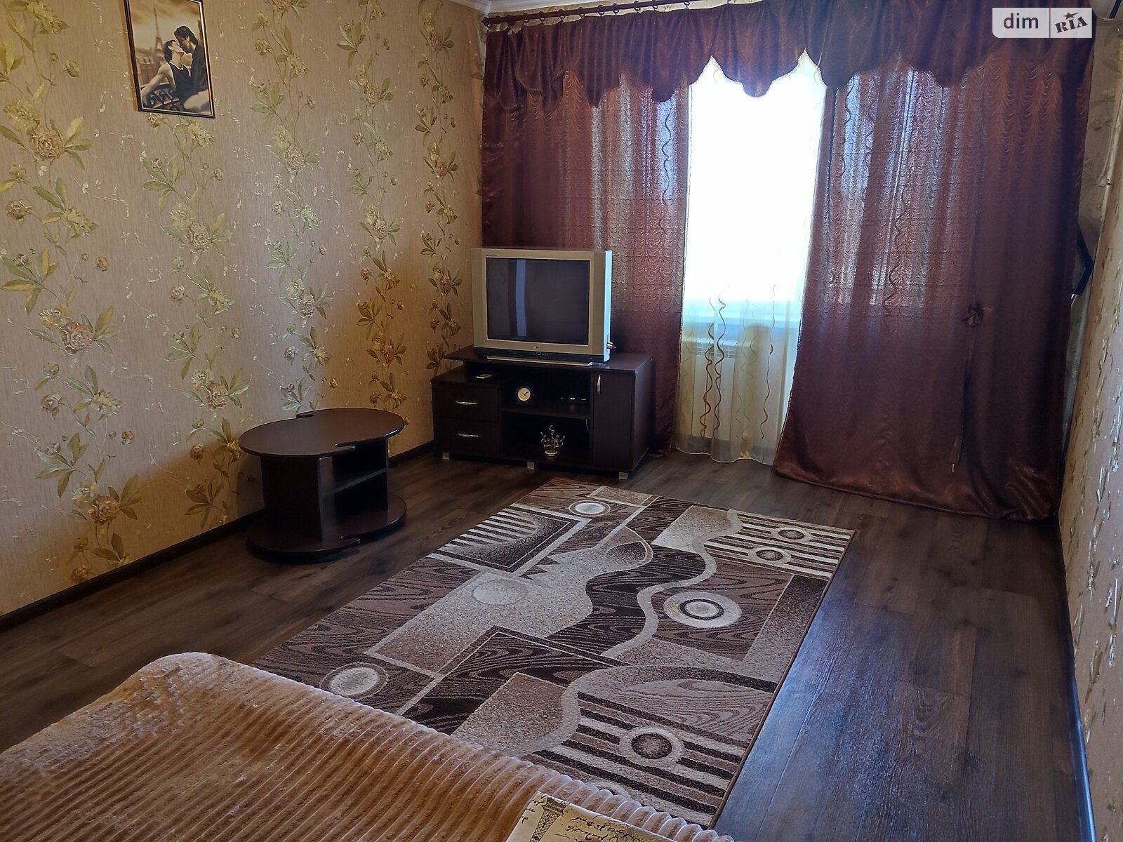 однокімнатна квартира в Кривому Розі, район Саксаганський, на вул. Володимира Великого в оренду на короткий термін подобово фото 1 однокімнатна квартира в Кривому Розі, район Саксаганський, на вул. Володимира Великого в оренду на короткий термін подобово фото 1